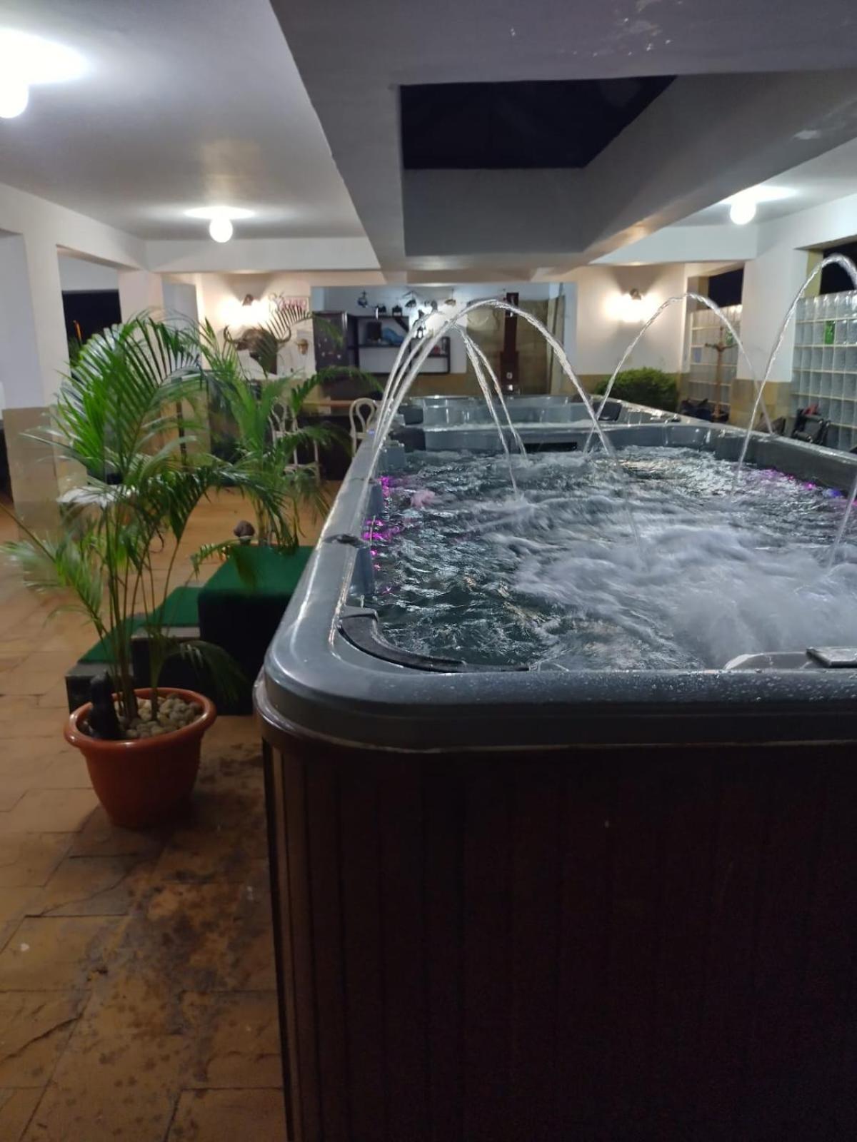 Florances Rest House Nairobi Kültér fotó