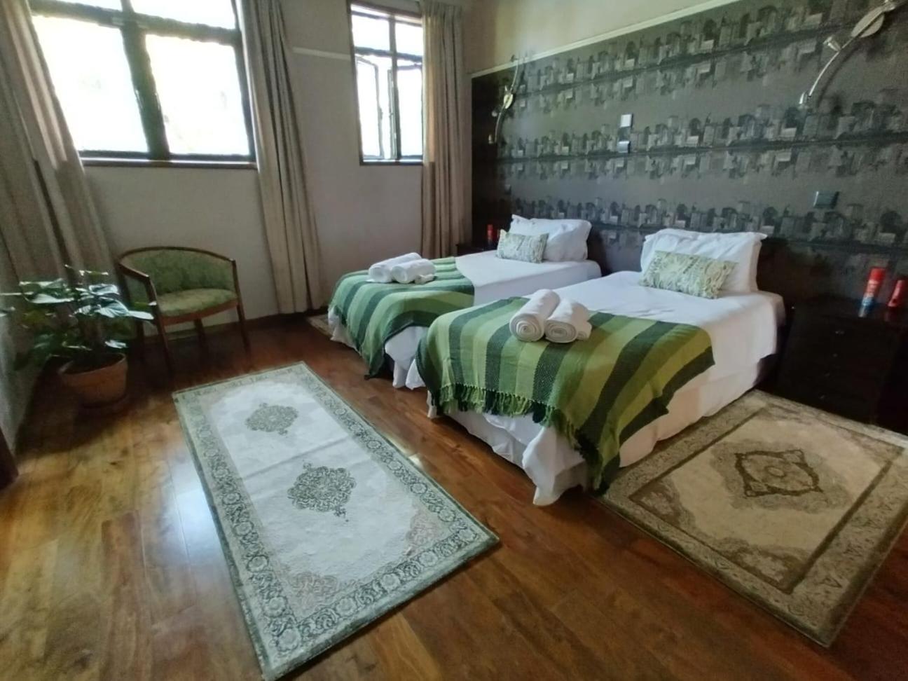 Florances Rest House Nairobi Kültér fotó